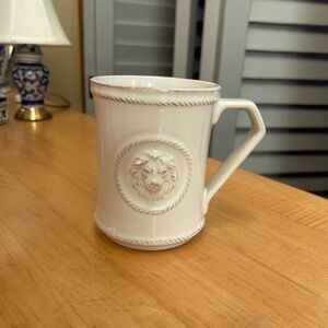 Juliska Mug Whitewash Berry Thread Cup Of Courage Lion Head Portugal